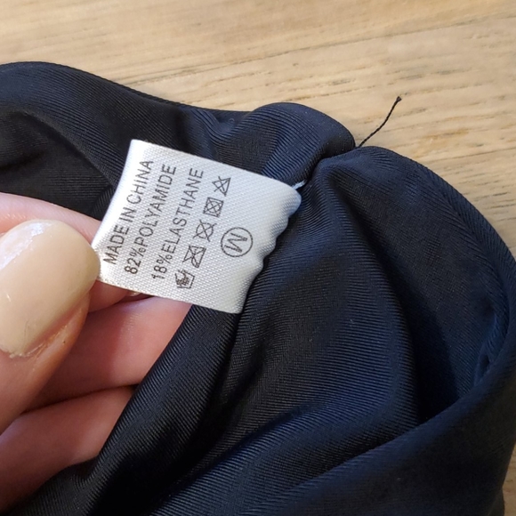 Cheeky bikini bottom - Picture 3 of 3